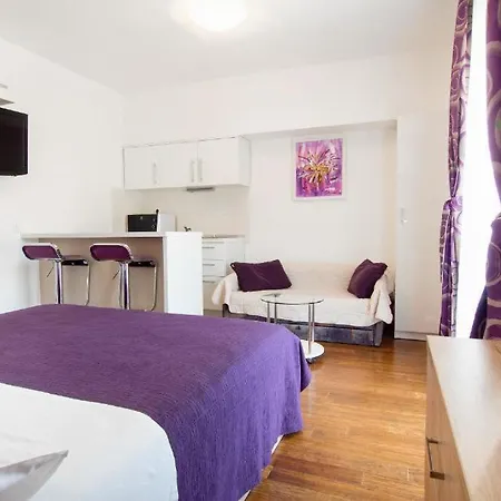 Pino Bed and breakfast 3*