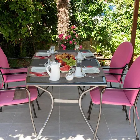 Bed and breakfast Pino 3*